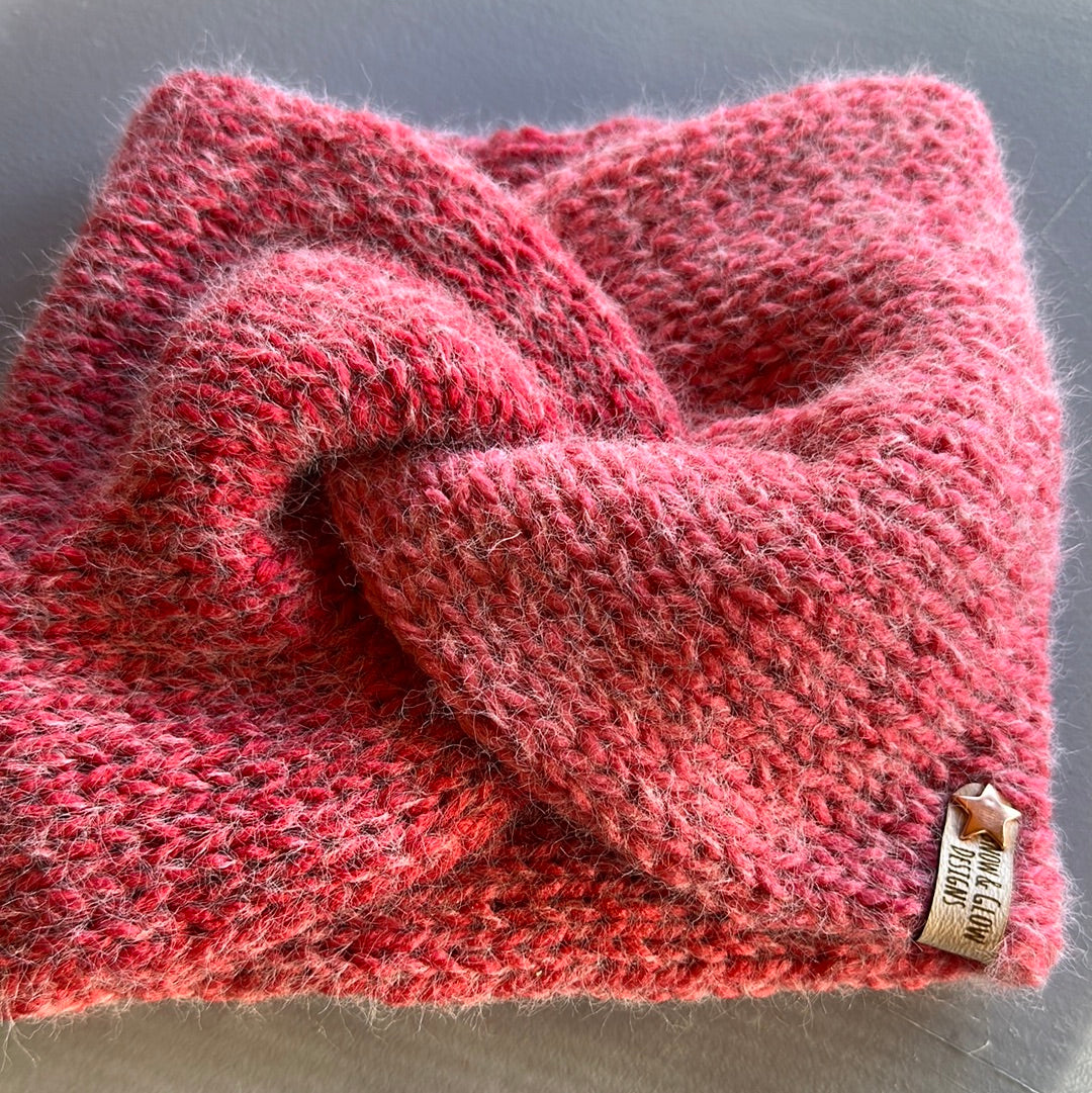 Handmade Headwarmer! Fuzzy Pinks!