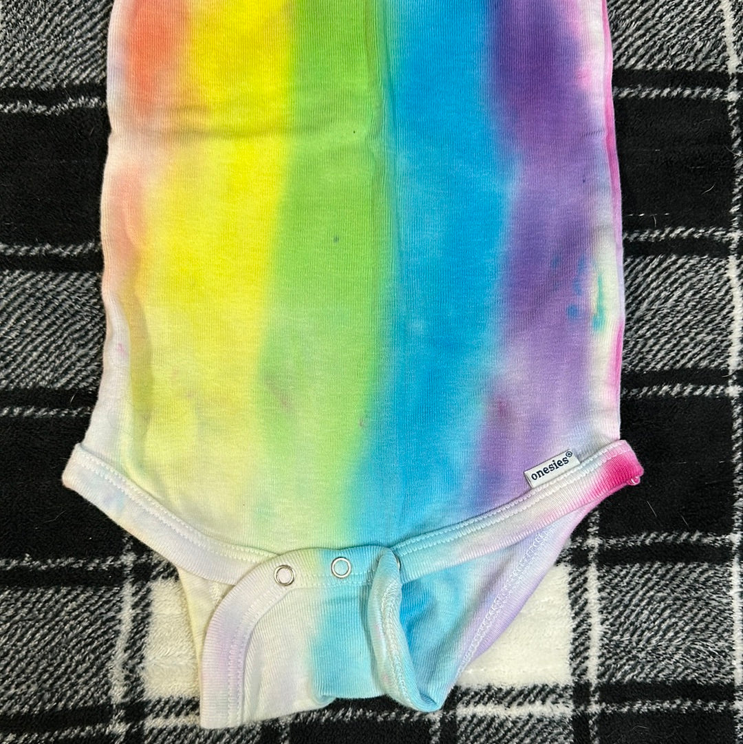 Tie Dye Onesie! Rainbow Pattern! 12 months