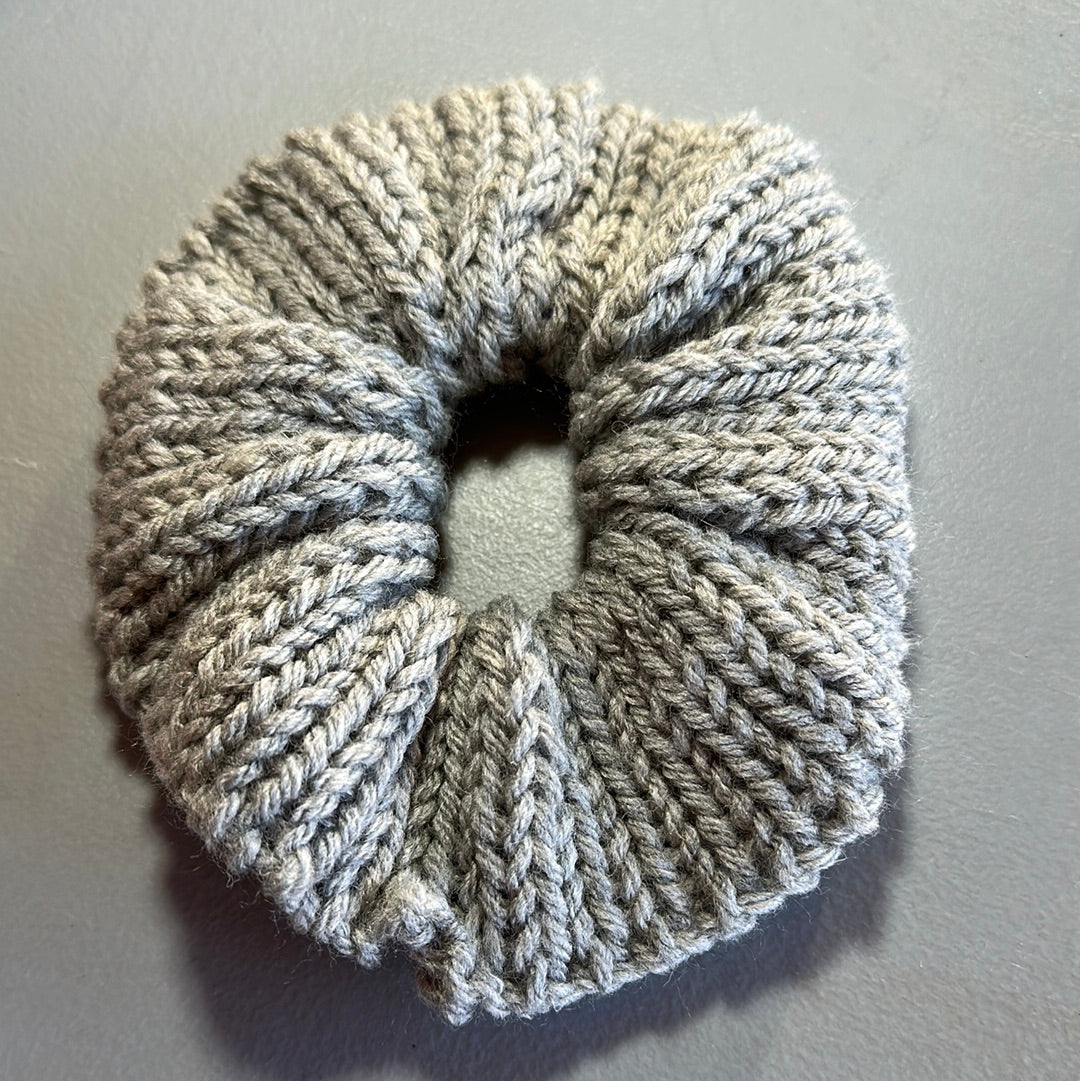 Handmade Scrunchie! Gray!